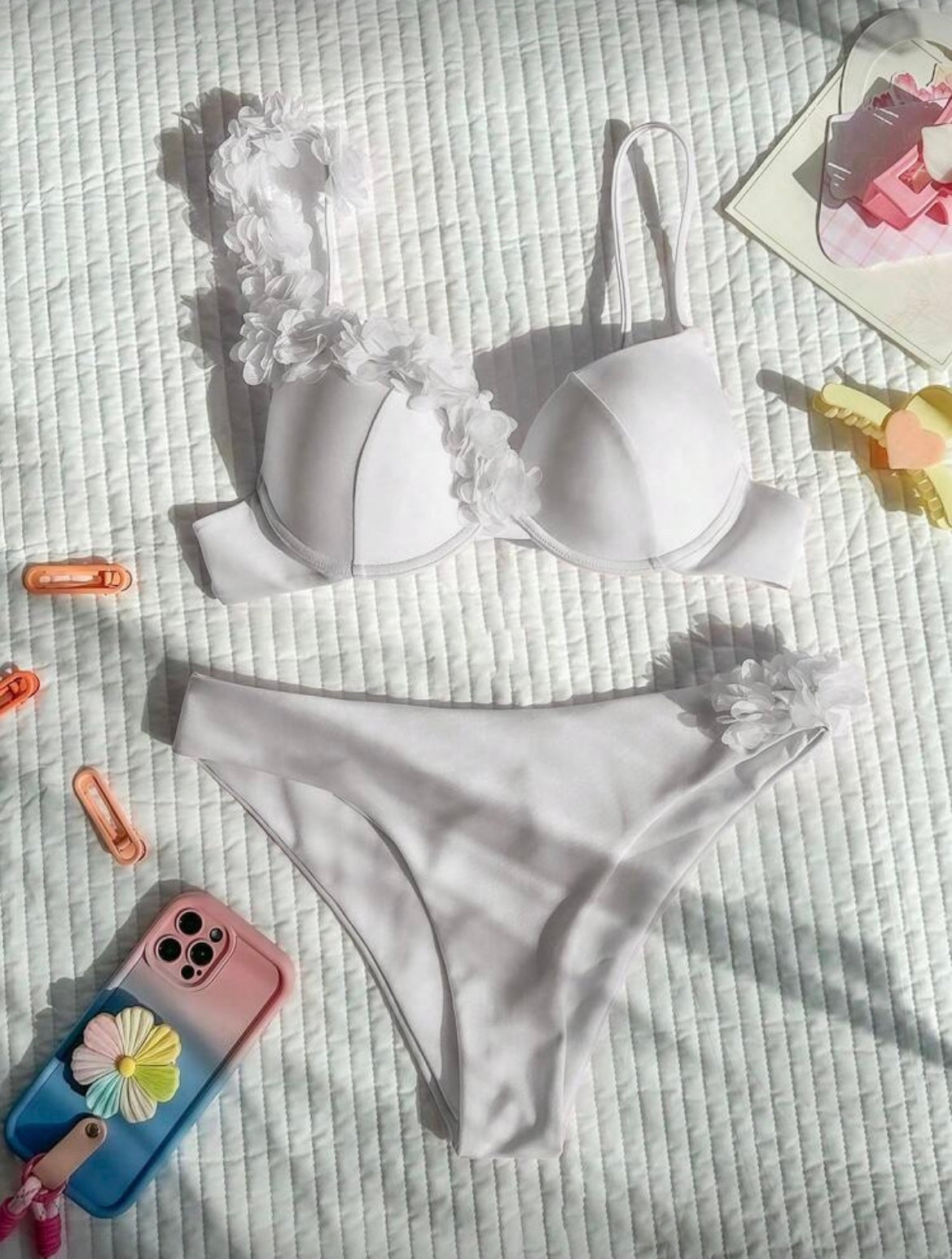 Flower V-neck bikini
